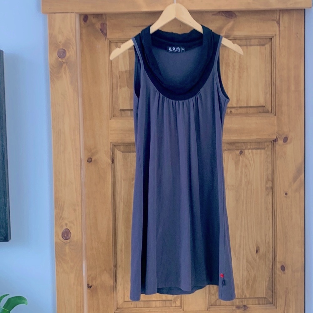 Oöm Ethikwear organic cotton dark grey dress size Small